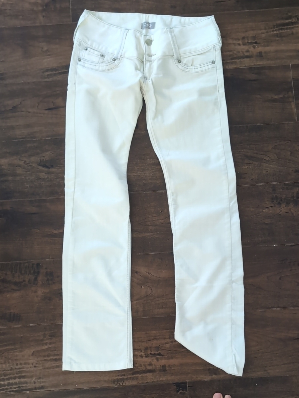 D&G Women's White Skinny Jeans - Sleek Five-Pocket Style